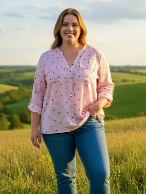 Torrid Pink Polka Dot V-Neck Blouse, SZ 3X